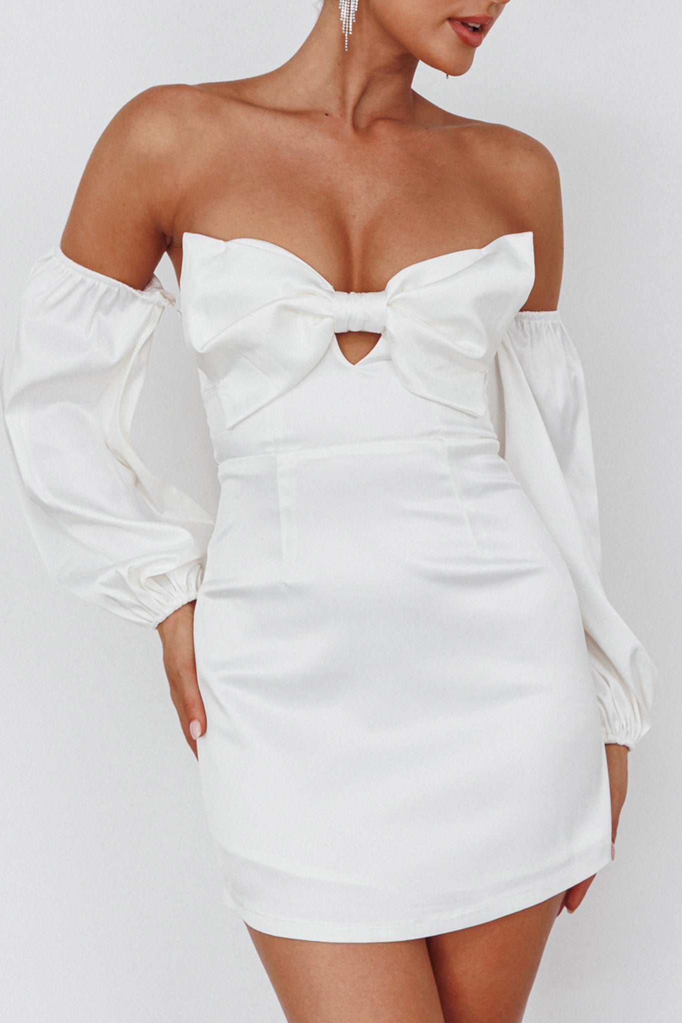 Shop the Lilly Off-Shoulder Bow Mini Dress White | Selfie Leslie Australia