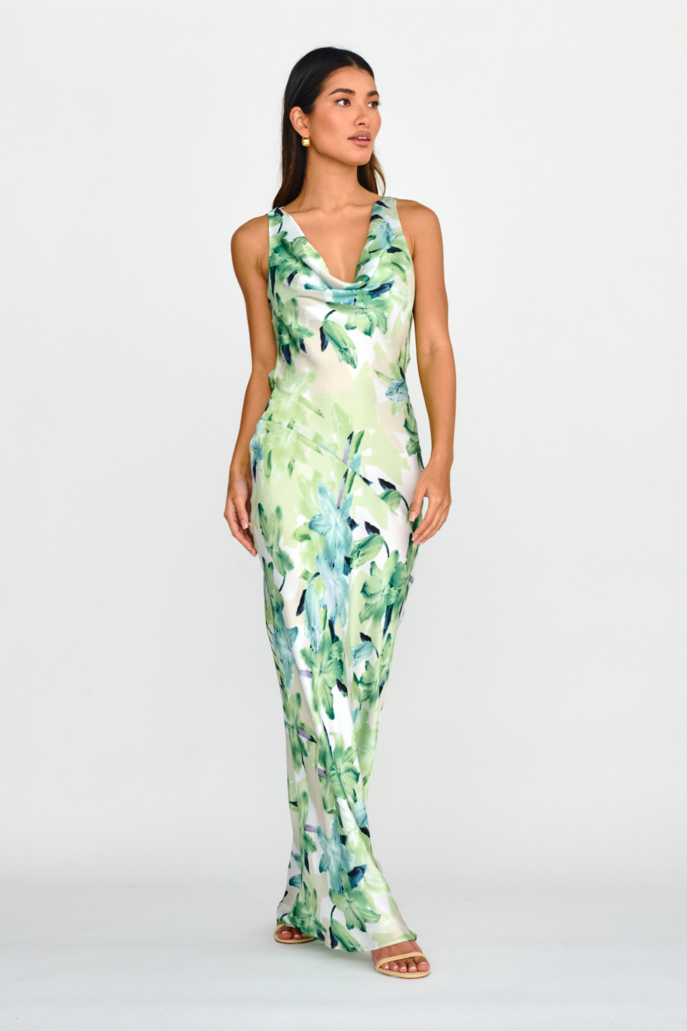 Shop The Cassiopeia Open Back Maxi Dress Lily Print Blue Selfie Leslie Australia 3574