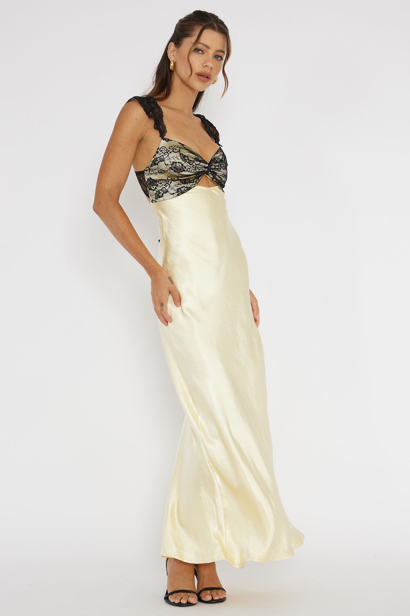 Shop the Claribel Lace Bust Maxi Dress Lemon Selfie Leslie Australia