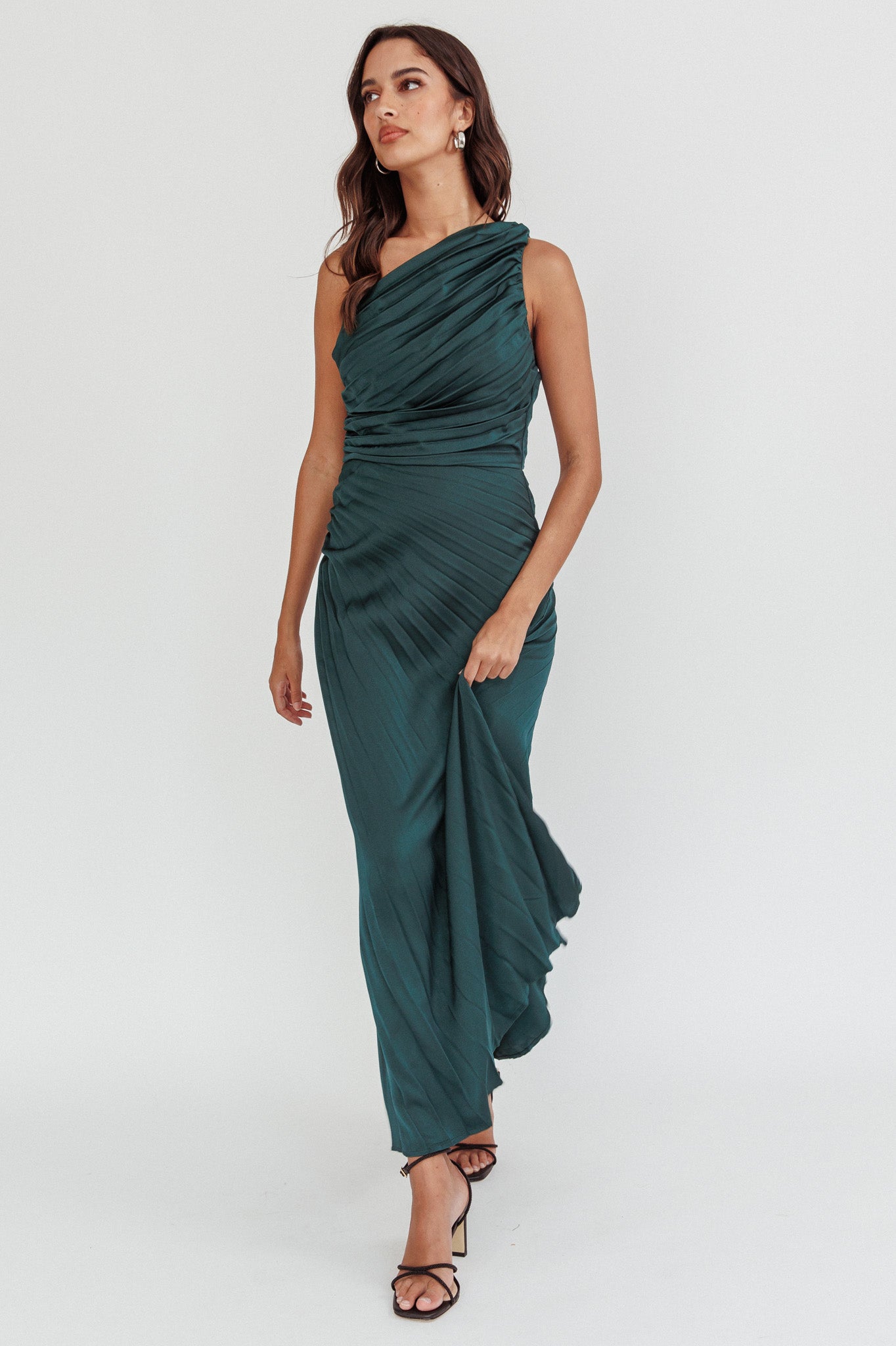 Shop the Scarlett One-Shoulder Pleat Maxi Dress Green | Selfie Leslie ...