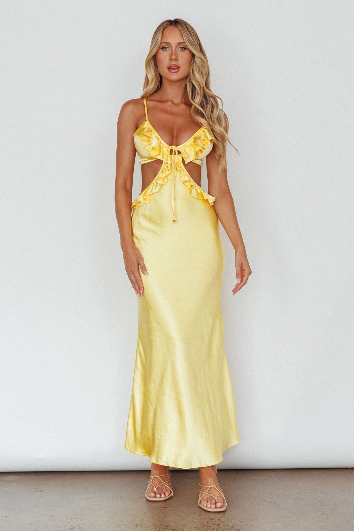 Maxi dress with stole 2025